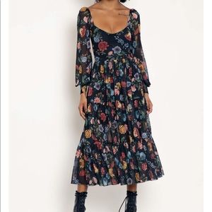 ISO Vintage Flowers Tier Romance Dress Blackmilk